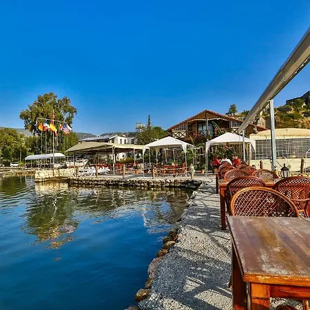 Kekova Theimussa Kaleucagız